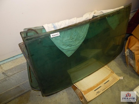 2 Sets front & rear glass - unsure make or model