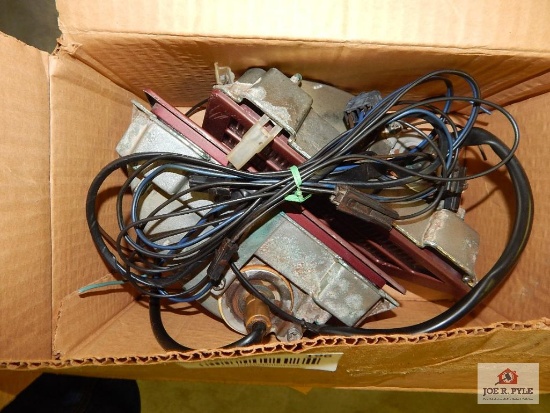 63-'64 Riviera right side glove box door light assembly, auto door window controls
