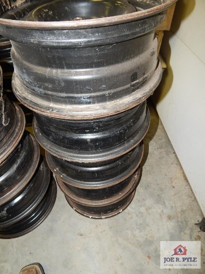 65 & '73 Buick wheels (5)