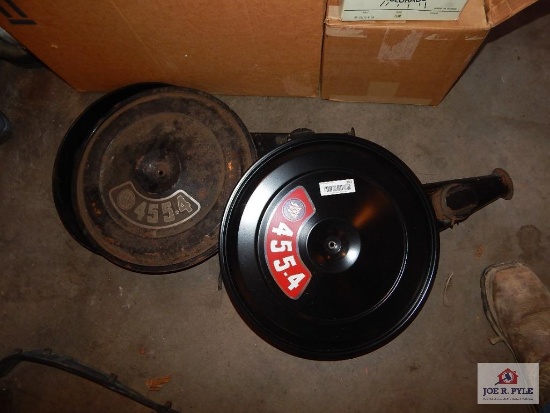 Buick 455.4/air cleaner housings