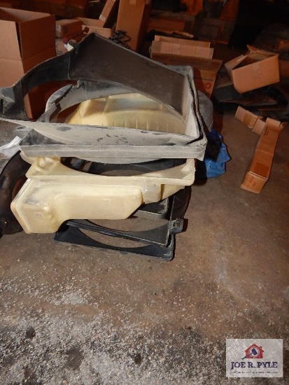 Buick fan shrouds