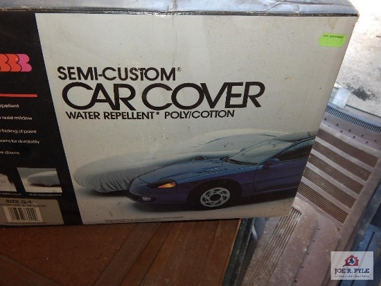 Car cover & floor mats size G4
