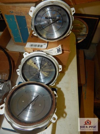 2 Fuel gauges & speedometer for 77-78 Buick Riviera
