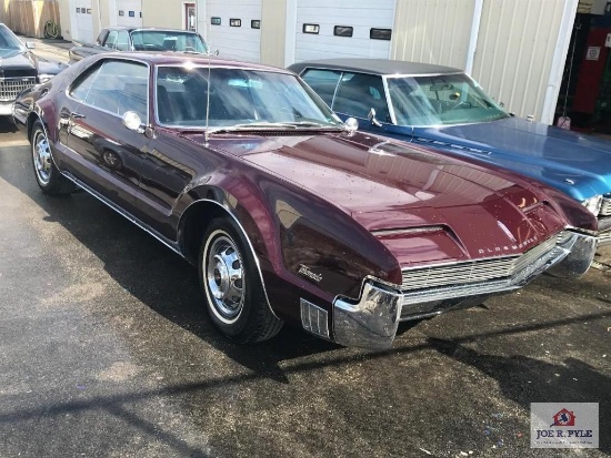 1966 Oldsmobile Toronado