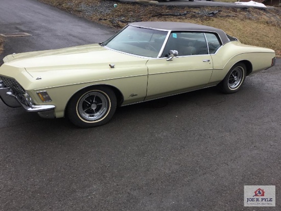 1972 Buick Riviera