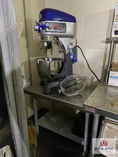 Vollrath mixer, Model MIX1020 & stainless steel table
