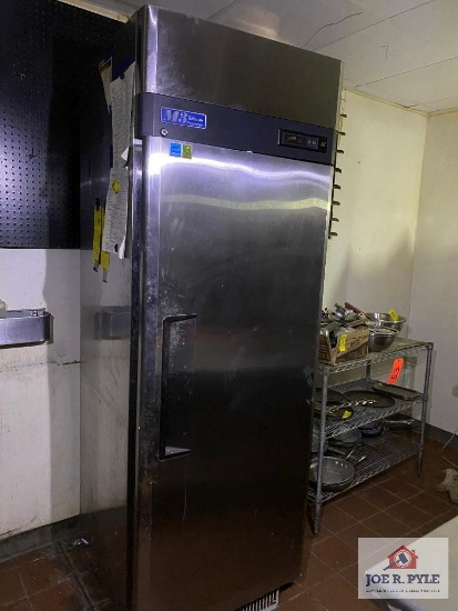 Turbo Air M3 Model 3F24-1 freezer
