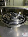 Lot stainless steel mixing bowls