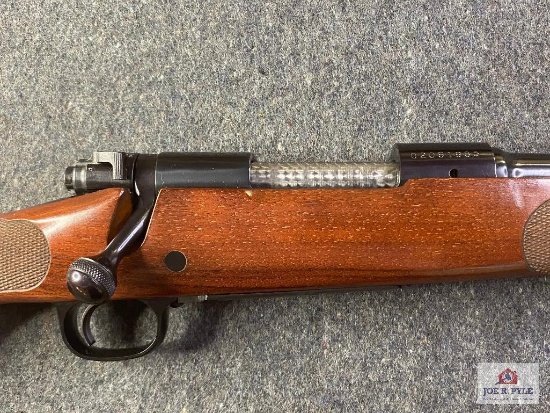 Winchester 70 Featherweight SA 6mm Rem | SN: G2061965