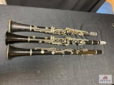 Lot 3 clarinets, for parts or decoration, Continental, Bundy, etc