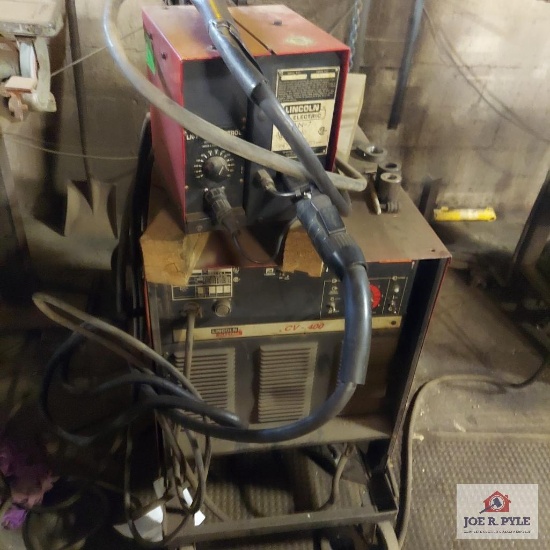 Lincoln CV-400 welder on cart