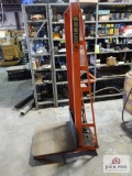 Wesco Mfg. Co. hydraulic material lift