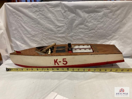 Jacrim Hollow wooden wind up boat 23" x 4" x 5", tested