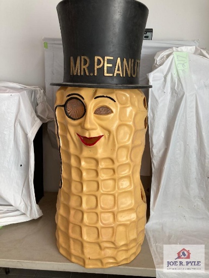 MR Peanut costume 2 piece 46" x 19"