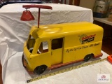 Roberts U-Ride-It Golden Dawn Fine Foods 22