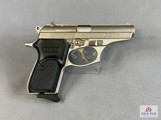 [284] Ramos Mejia Bersa Thunder 22 .22 LR | SN: E40440