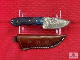 [216] Damascus blade skinning knife w/leather sheath