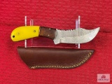 [223] Damascus blade skinning knife w/leather sheath