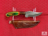 [226] Damascus blade hunting knife w/leather sheath