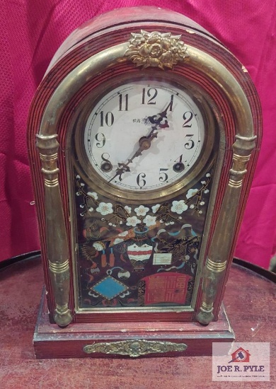 Deh shun hing 8 day clock approx. 17 in. tall