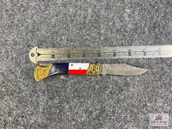 [676] Damascus Blade Folder w/Sheath