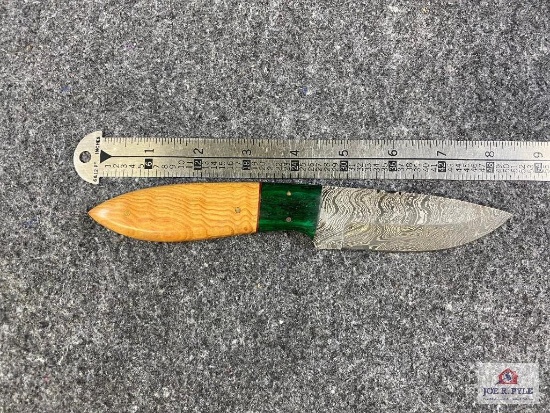 [679] Damascus Blade Hunter w/Sheath