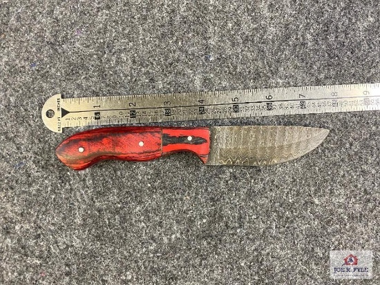 [680] Damascus Blade Hunter w/Sheath