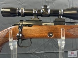 [592] Winchester Model 52 