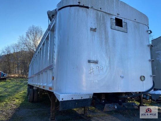 2000 Ram aluminum dump trailer