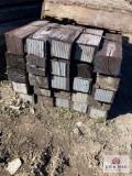 1 Bundle of 8' railroad ties