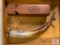 [600] Scrimshawed powder horn + Deluth trading train horn