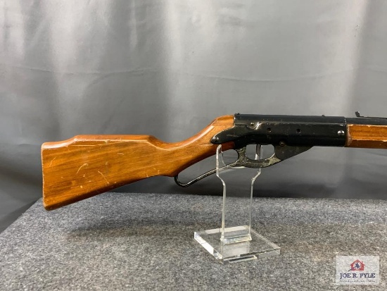 [15] Daisy Model 96 Air Gun