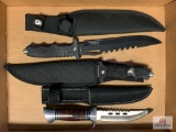 [243] Three fixed blade knives w/sheaths