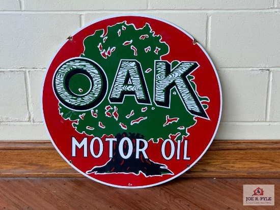 Oak Motor Oils round sign