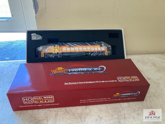Paragon SD40-2 Locomotive