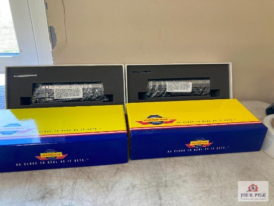Genesis set: F7A Locomotive and F7B
