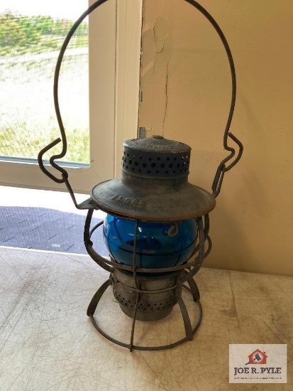 Dressel B&O RR signal lantern w/ blue lens