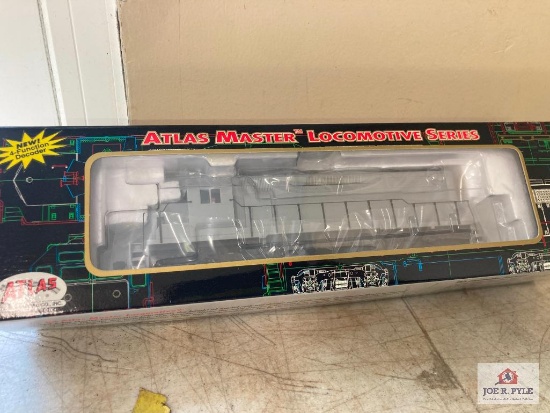 Atlas SD35 Low nose locomotive