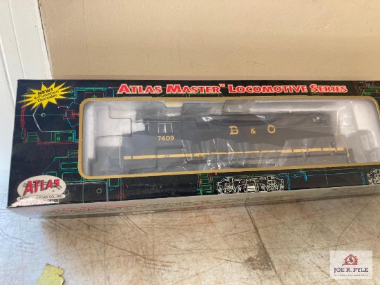 Atlas SD35 Locomotive Low nose