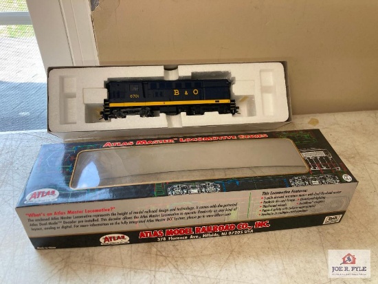 Atlas Locomotive 9687 H16-44