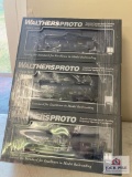 6 Walthers Pronto RR cars