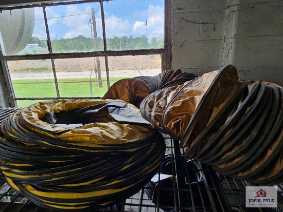 Misc. collapsible duct on top wire shelf