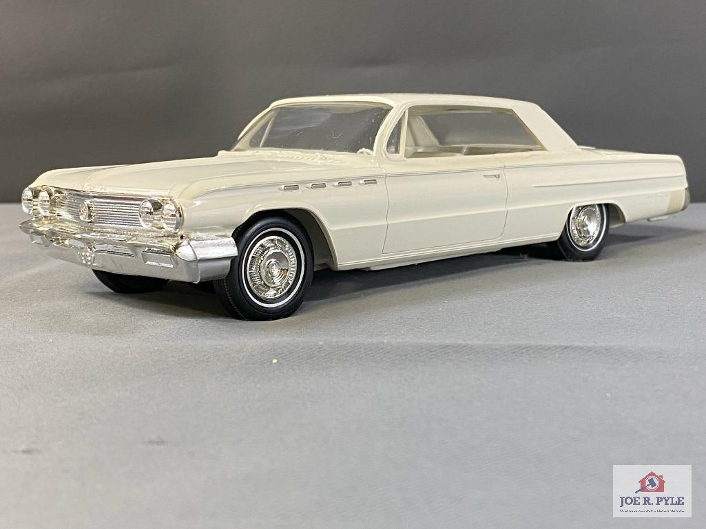 1962 Buick Electra 225 2-Door Hardtop | Proxibid