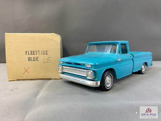 1965 Chevrolet Fleetside Pickup Truck