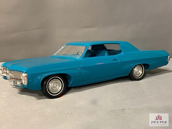 1969 Chevrolet Impala 2-Door Hardtop