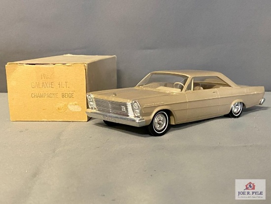 1965 Ford Galaxie 500 XL 2-Door Hardtop