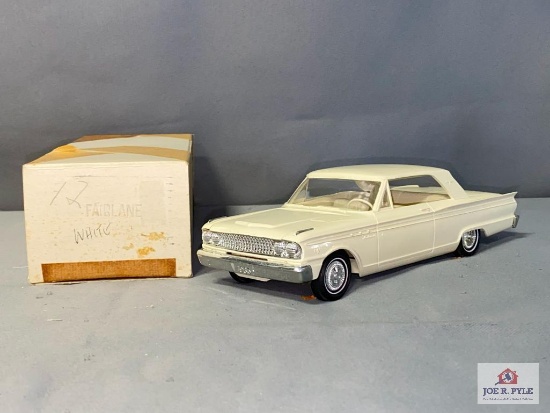 1963 Ford Fairlane Sports Coupe 2-Door Hardtop