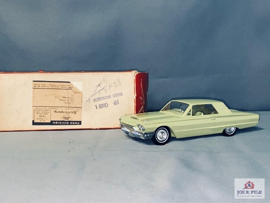 1964 Ford Thunderbird Hardtop