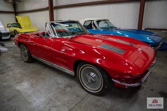 1963 CHEVROLET CORVETTE