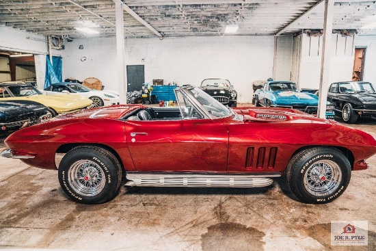 1965 CHEVROLET CORVETTE